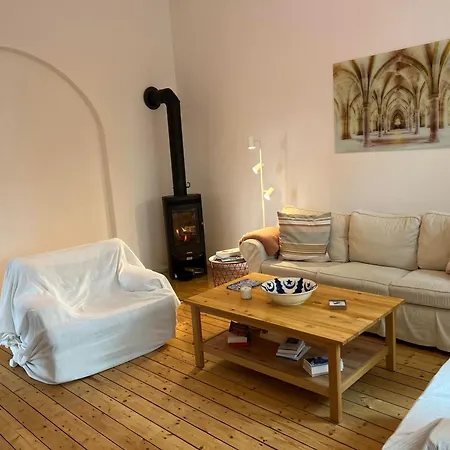 Lägenhet L' Extravagante Im Garten Von Schloss