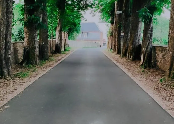 L' Extravagante Im Garten Von Schloss