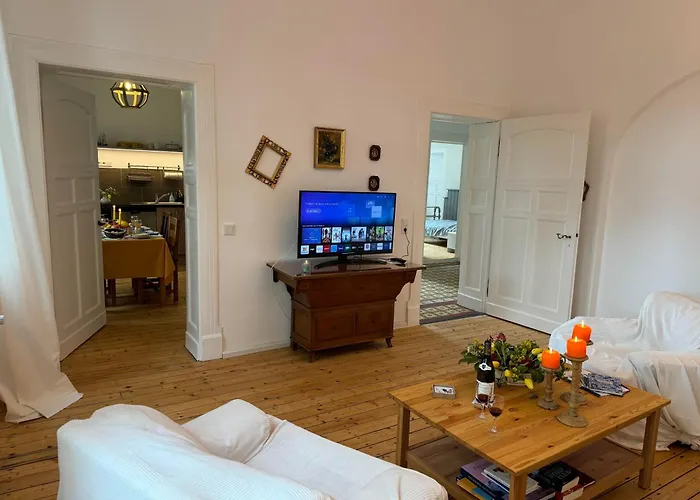 Appartement L' Extravagante Im Garten Von Schloss