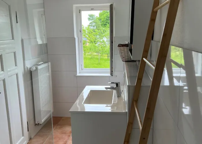 L' Extravagante Im Garten Von Schloss Апартаменты