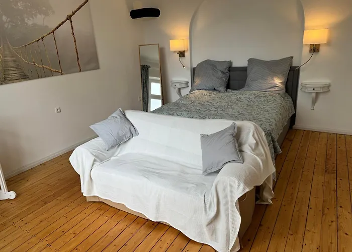 Appartement L' Extravagante Im Garten Von Schloss