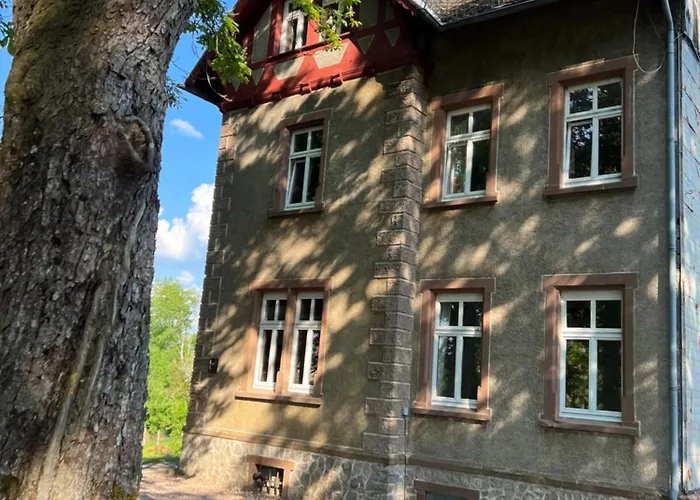 L' Extravagante Im Garten Von Schloss Schmidtheim